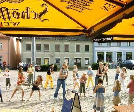 Am Markt Altentreptow