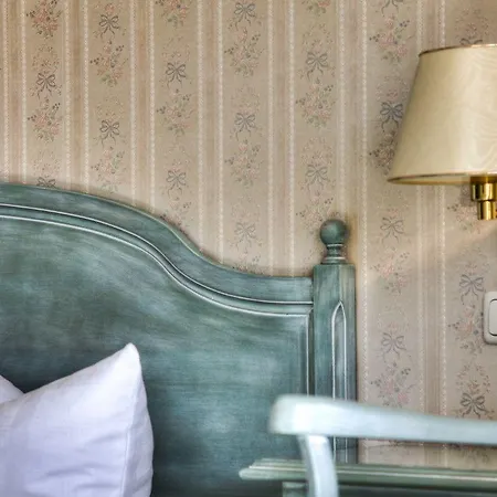 Am Markt Hotel Altentreptow