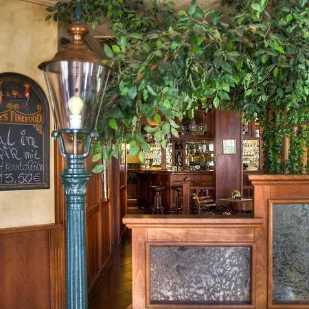 Am Markt 3* אלטנטריפטואו