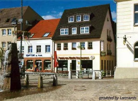 Am Markt Hotel Altentreptow